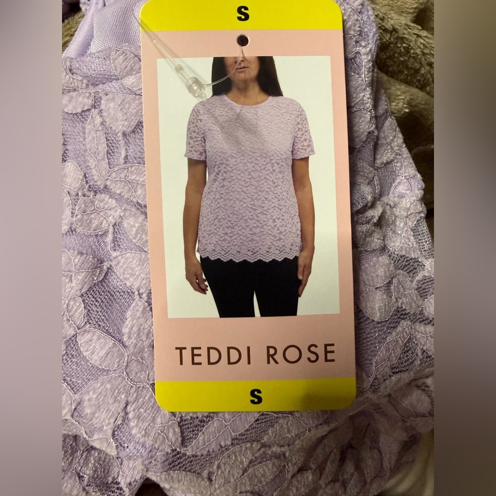 NWT Teddi Rose Womens Top Purple Floral Lace Stretch Short Sleeves Size Small - Picture 3 of 4